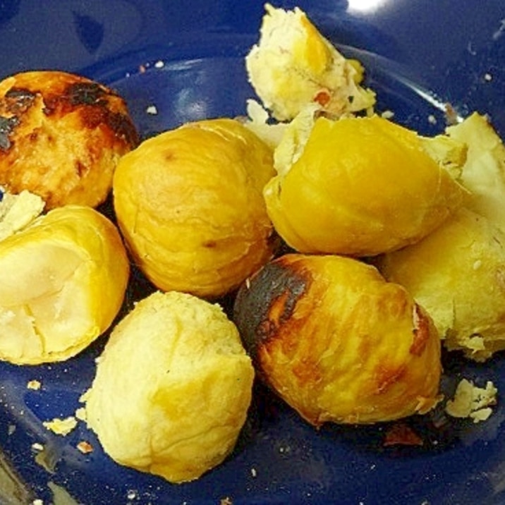 うちのおやつ 魚焼きグリルで 焼き栗 レシピ 作り方 By おいしんぼ 楽天レシピ
